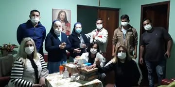 La jornada de concientización del COVID-19 en Iguazú terminó con donaciones a un hogar de ancianos