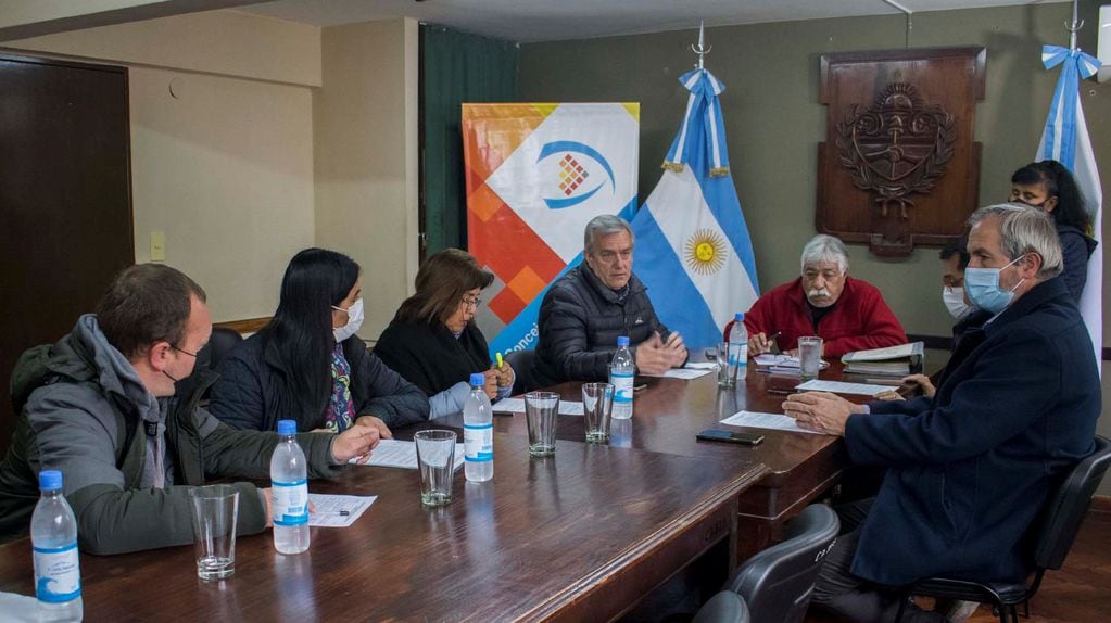 La Comisión de Transporte del Concejo Deliberante San Salvador de Jujuy recibió al secretario de Servicios Públicos Guillermo Marenco.