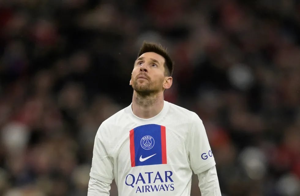 Lionel Messi se despide de PSG (AP)