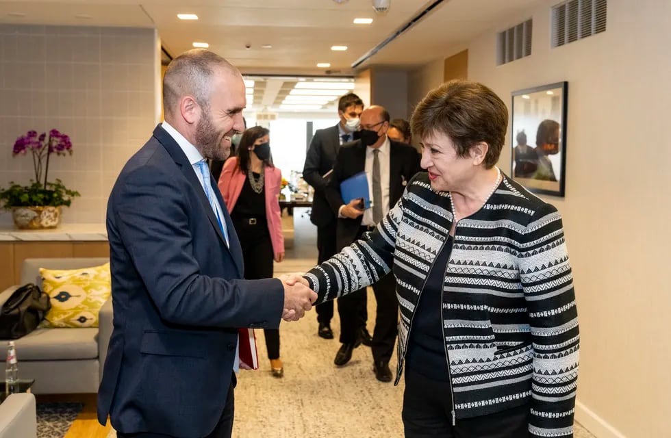 Martín Guzmán y Kristalina Georgieva, la titular del Fondo Monetario Internacional.