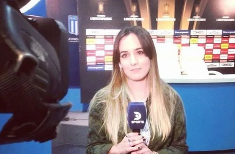 La periodista Antonela Valderrey le puso los puntos a Claudio Husaín mientras estaban al aire. Instagram/antovalderrey