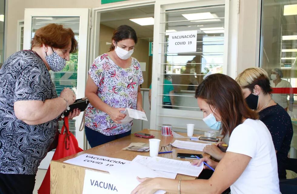 Continúa el operativo de vacunación en San Rafael.