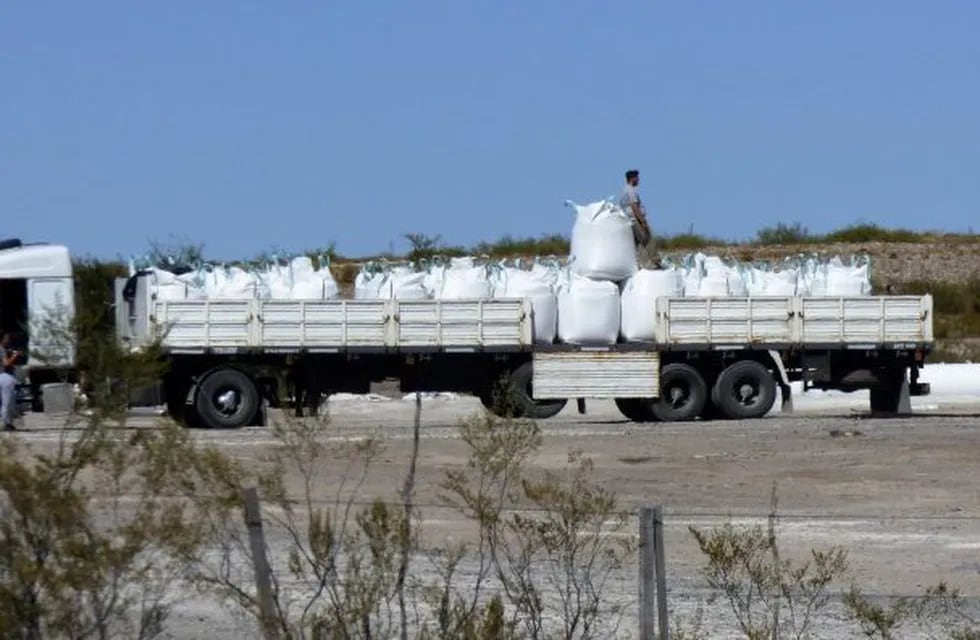 Producción de sal en Puelches (Gobierno de La Pampa)
