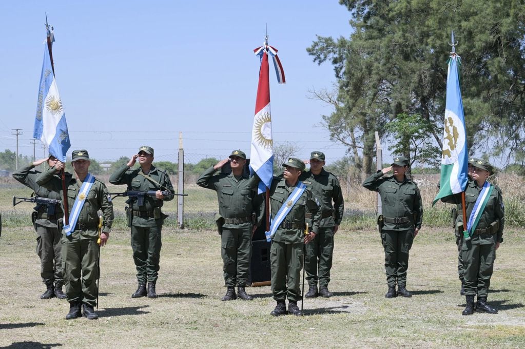 Entronización de la Virgen del Lujan en Gendarmería Nacional en Arroyito