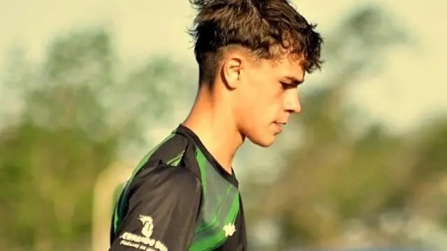Joaquín Bazzi inferiores fútbol Club Deportivo y Cultural Arroyito