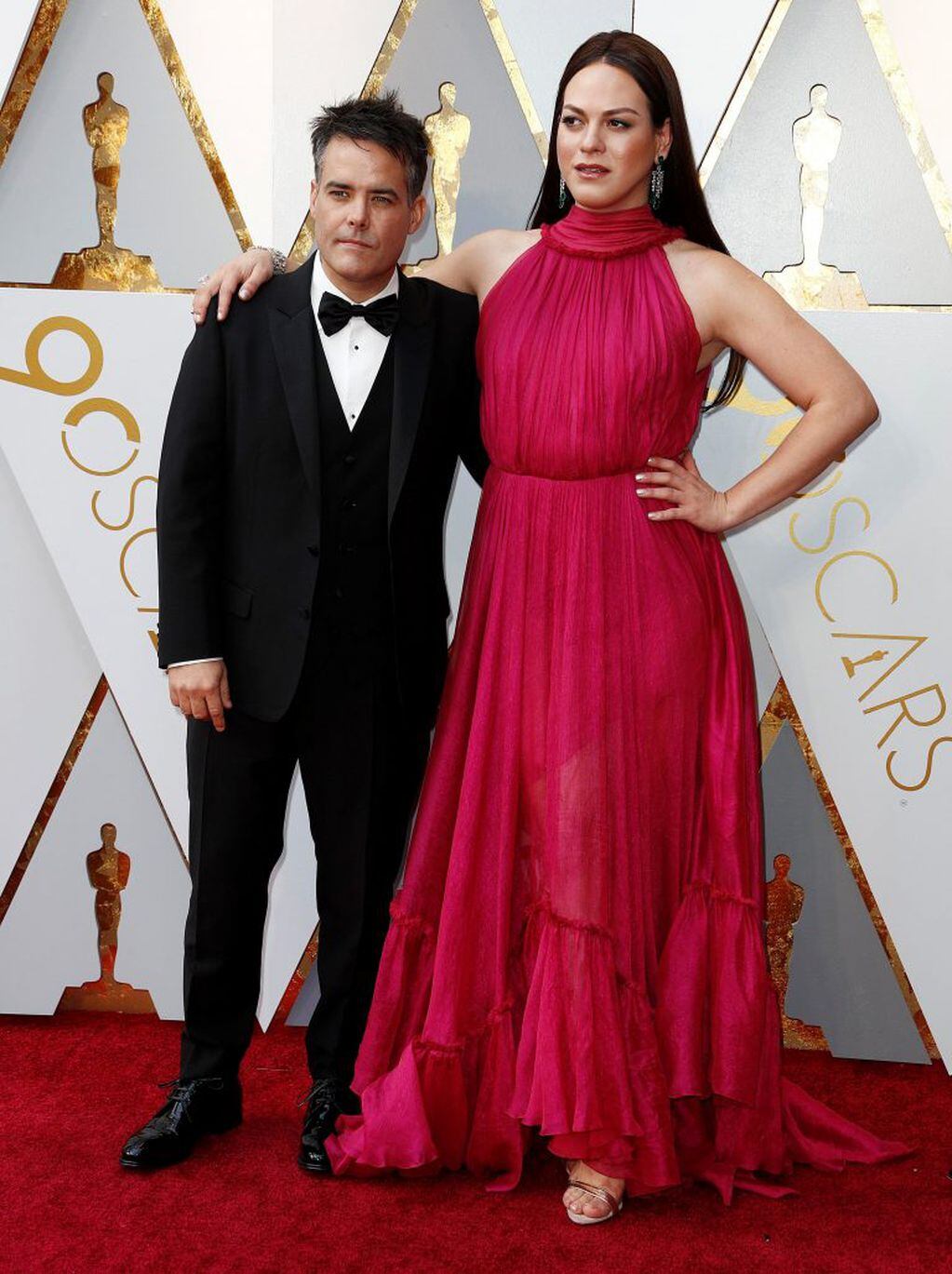 MCX123. Hollywood (United States), 04/03/2018.- Sebastian Lelio (L) and Daniela Vega arrive for the 90th annual Academy Awards ceremony at the Dolby Theatre in Hollywood, California, USA, 04 March 2018. The Oscars are presented for outstanding individual or collective efforts in 24 categories in filmmaking. (Estados Unidos) EFE/EPA/MIKE NELSON
