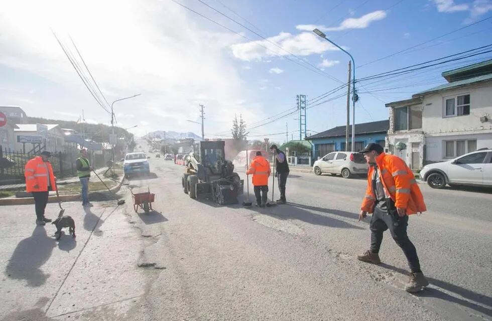 Ushuaia: continúan con los trabajos de fresado en calle Magallanes