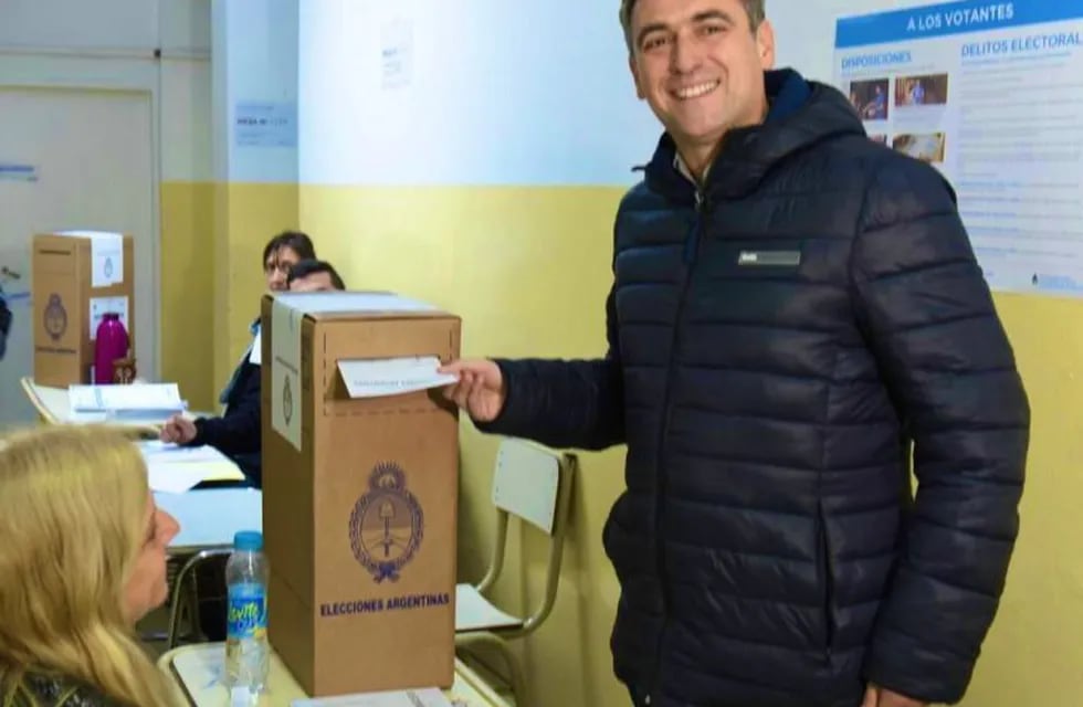 Votó Ramón Mestre en las PASO.