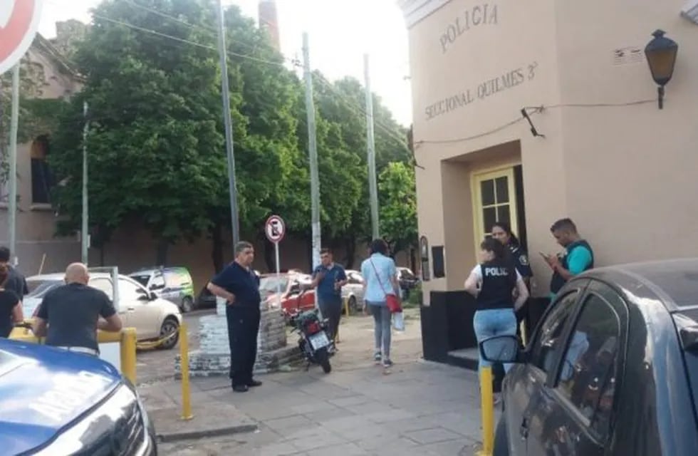 Desafectaron a cinco policías por la fuga de 11 presos de una comisaría de Quilmes