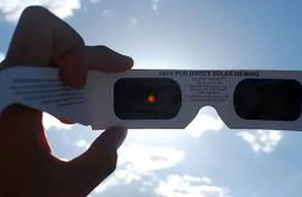 El Gobierno entregará lentes especiales para observar el eclipse en Mascasín