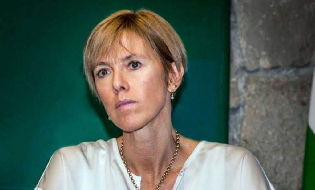Senadora Silvina García Larraburu (web).