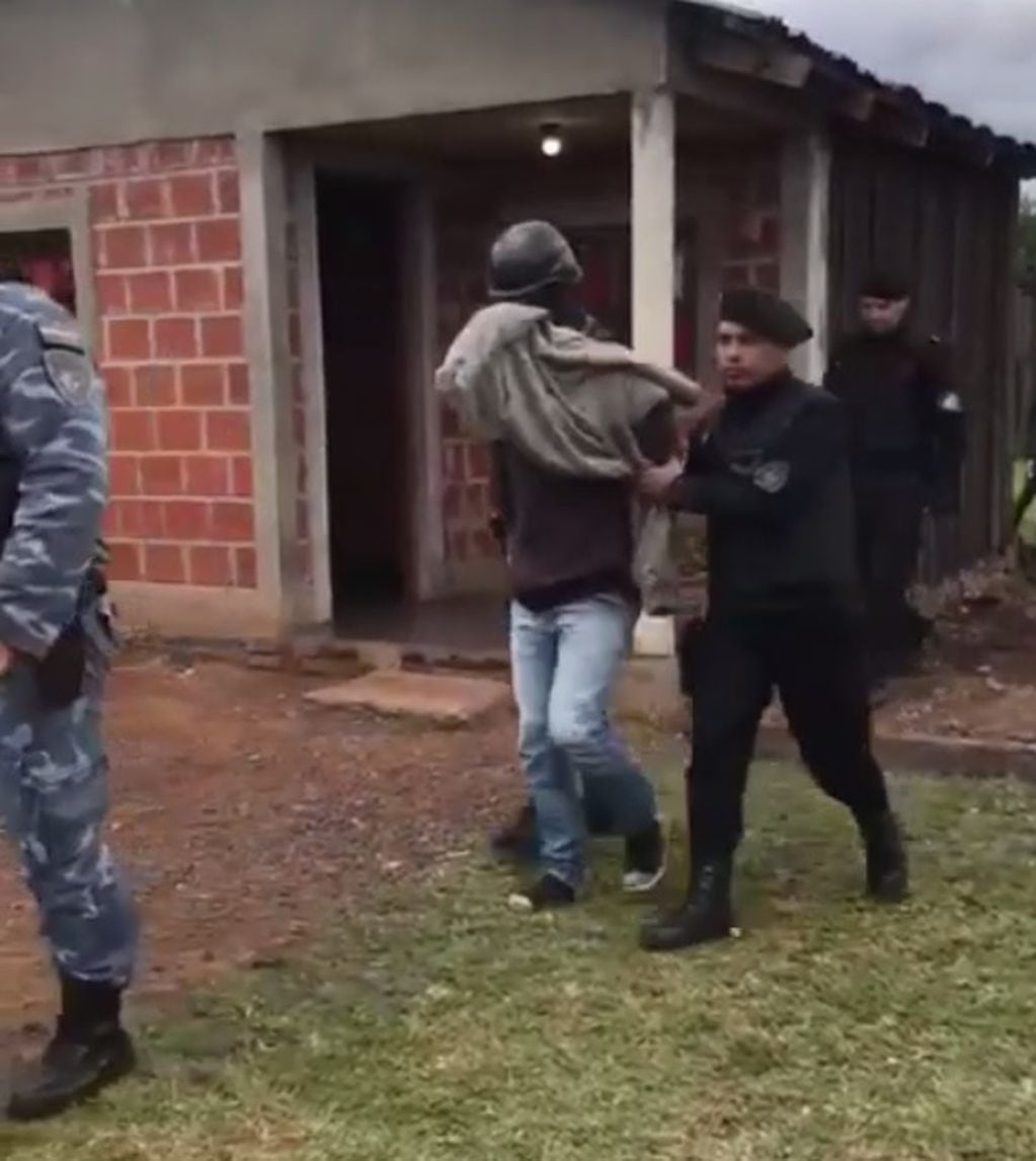 San Javier: detienen a un individuo involucrado en robo a mano armada.