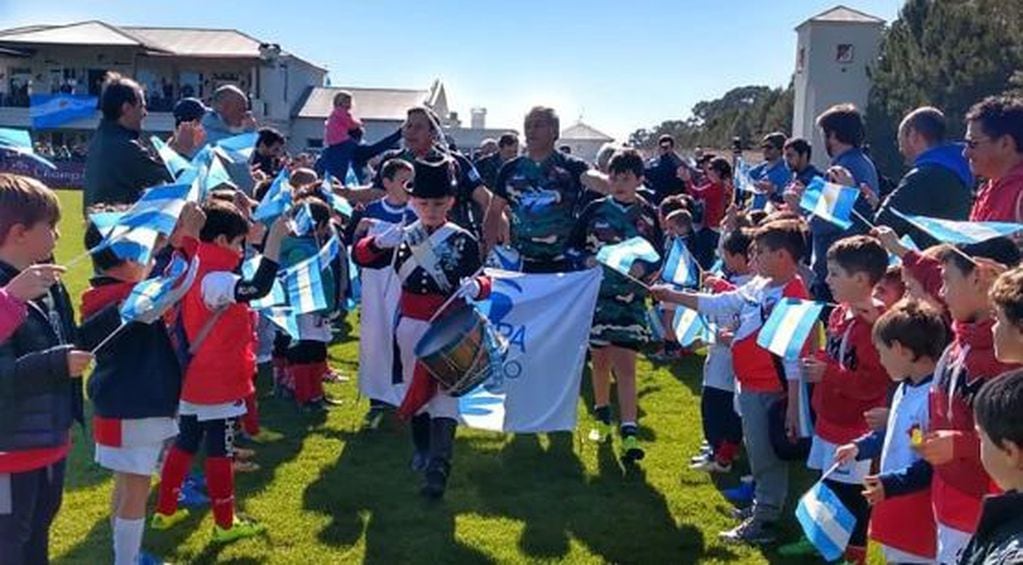 Partido de Rugby en Buenos Aires en homenaje a los Caídos de Malvinas. Fotos: Infobae
