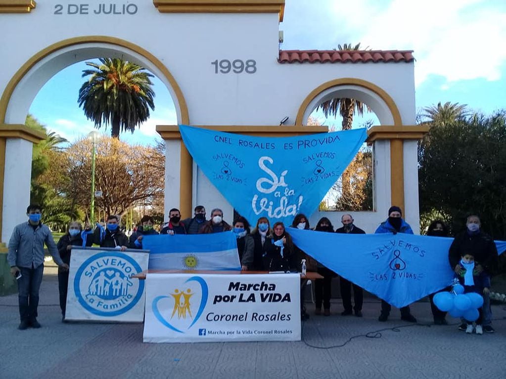 Caravana por las 2 vidas en Punta Alta y micrófono abierto en la Plaza General Belgrano