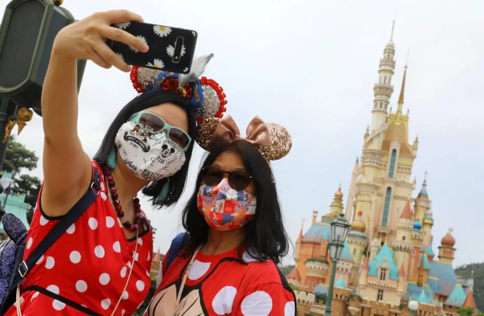 28/09/2020 Las instlaciones de Disneyland en Hong Kong han reabierto sus puertas dos meses después de permanecer cerradas por culpa del coronavirus..  PEKÍN, 28 (Xinhua/EP) El Ministerio de Salud de China ha informado este lunes de que se han diagnosticado 21 nuevos casos de COVID-19 procedentes del extranjero, aunque el país continúa sin sumar casos de coronavirus de transmisión local.  POLITICA ASIA JAPÓN ASIA CHINA ASIA HONG KONG INTERNACIONAL DICKSON LEE / ZUMA PRESS / CONTACTOPHOTO