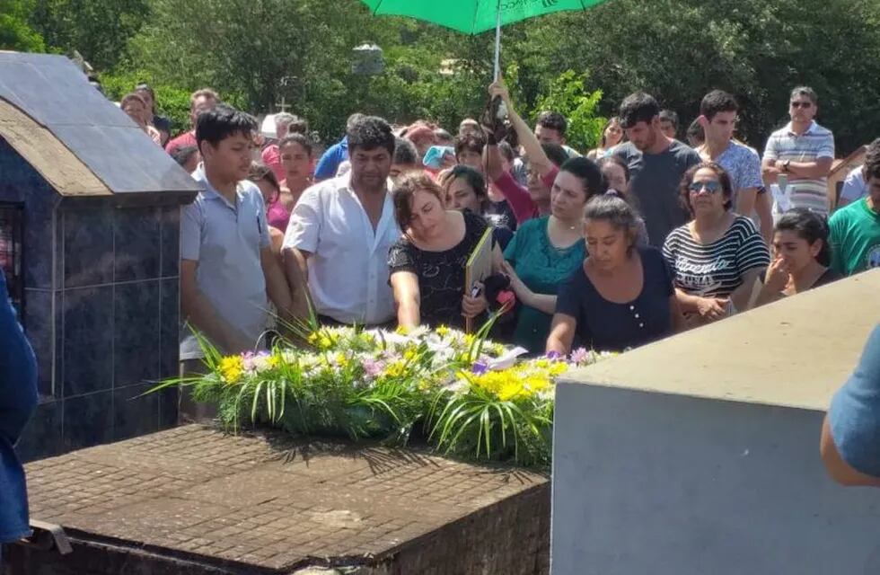 Despidieron los restos de Vilma Mercado en Iguazú.