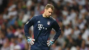 Manuel Neuer volvió a lesionarse y en Alemania están más que preocupados. (DPA)