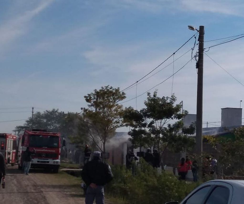 Concurrió personal de comando radioeléctrico y el cuerpo de bomberos