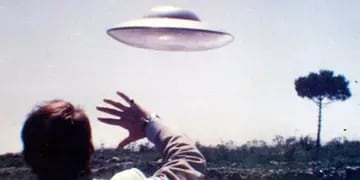 Día Mundial de los OVNIs: tres películas sobre extraterrestres para ver en Netflix