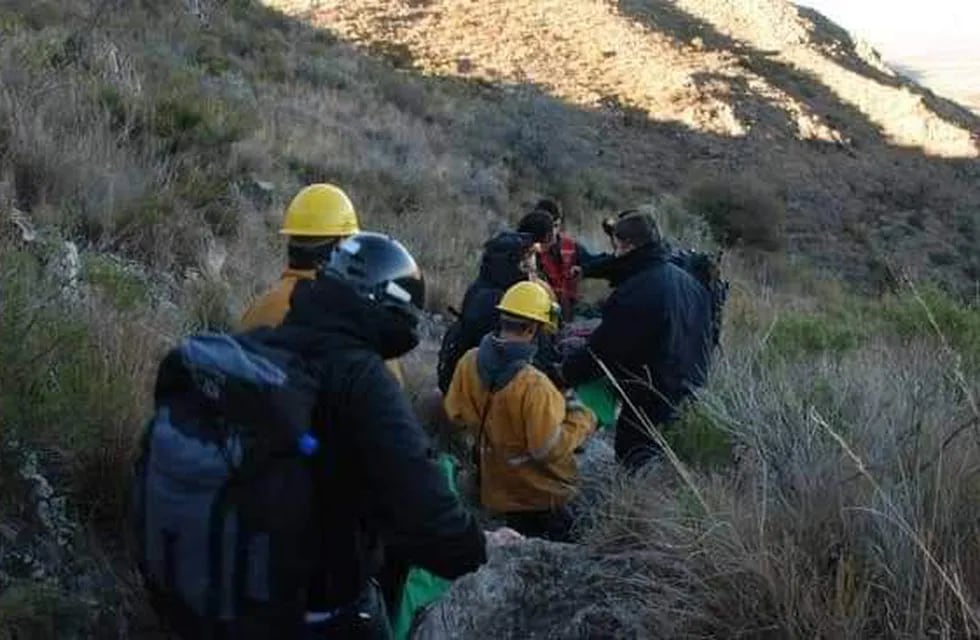 Turista fallecido en Capilla del Monte tras caer por un barranco