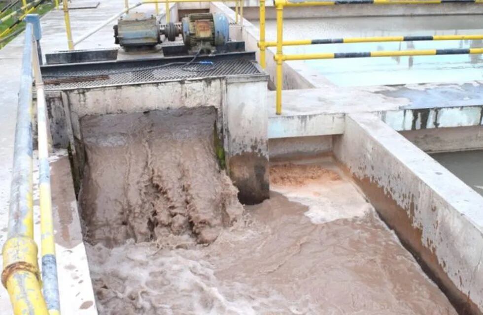 Agua turbia ingresa a la planta de Agua Potable de Jujuy