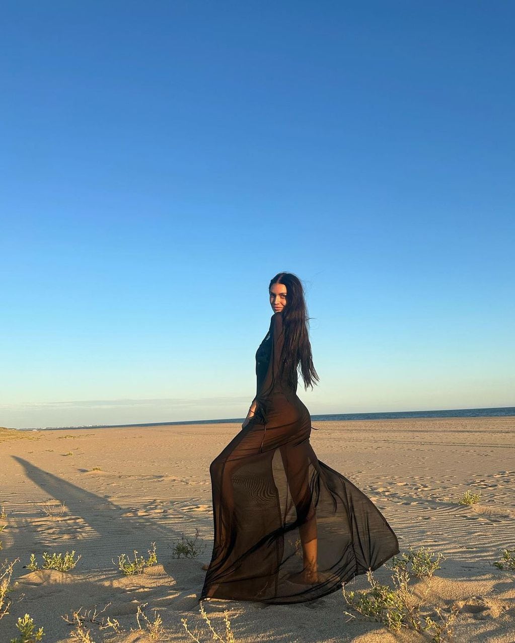 Zaira Nara con un increíble look playero