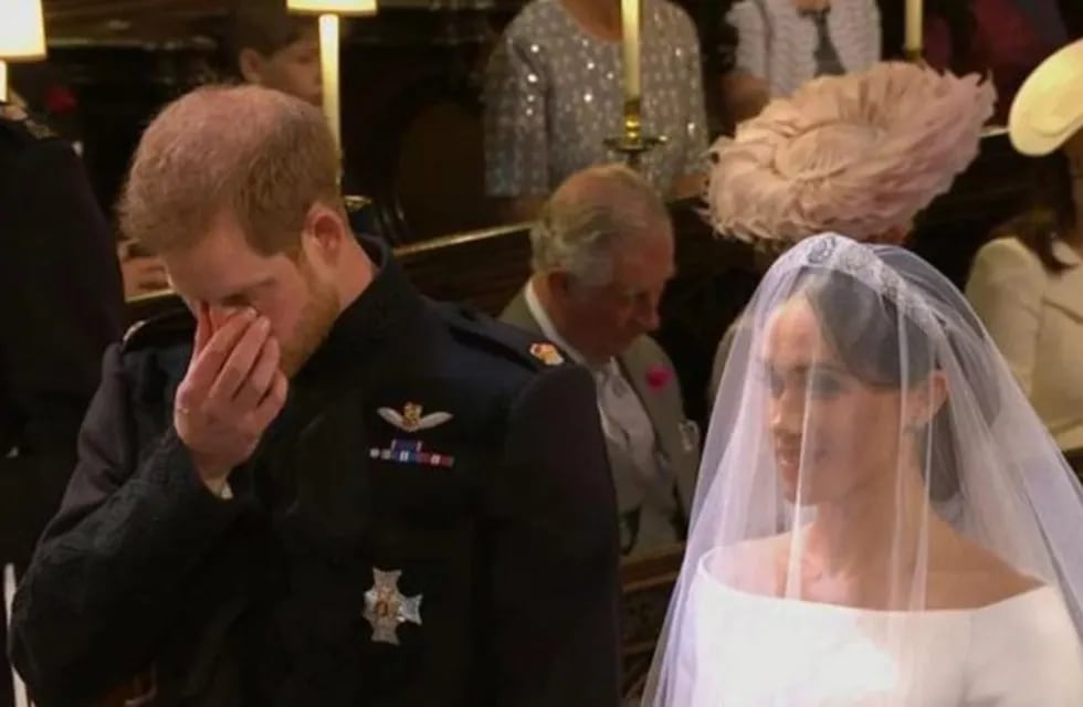 El príncipe se emocionó en la ceremonia