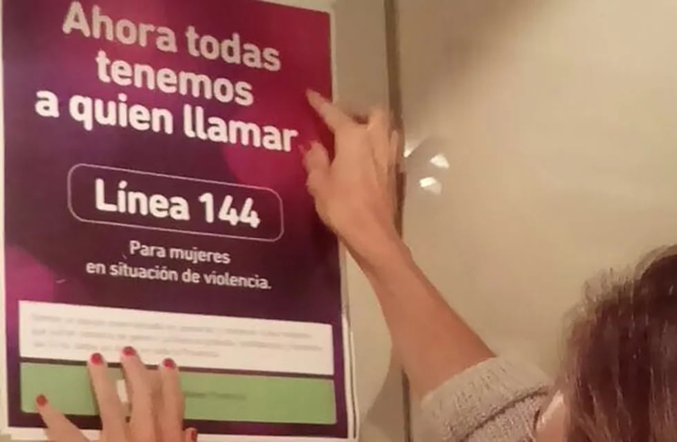 Los locales comerciales platenses deberán exhibir publicidad de Línea 144 de asistencia a violencia de género
