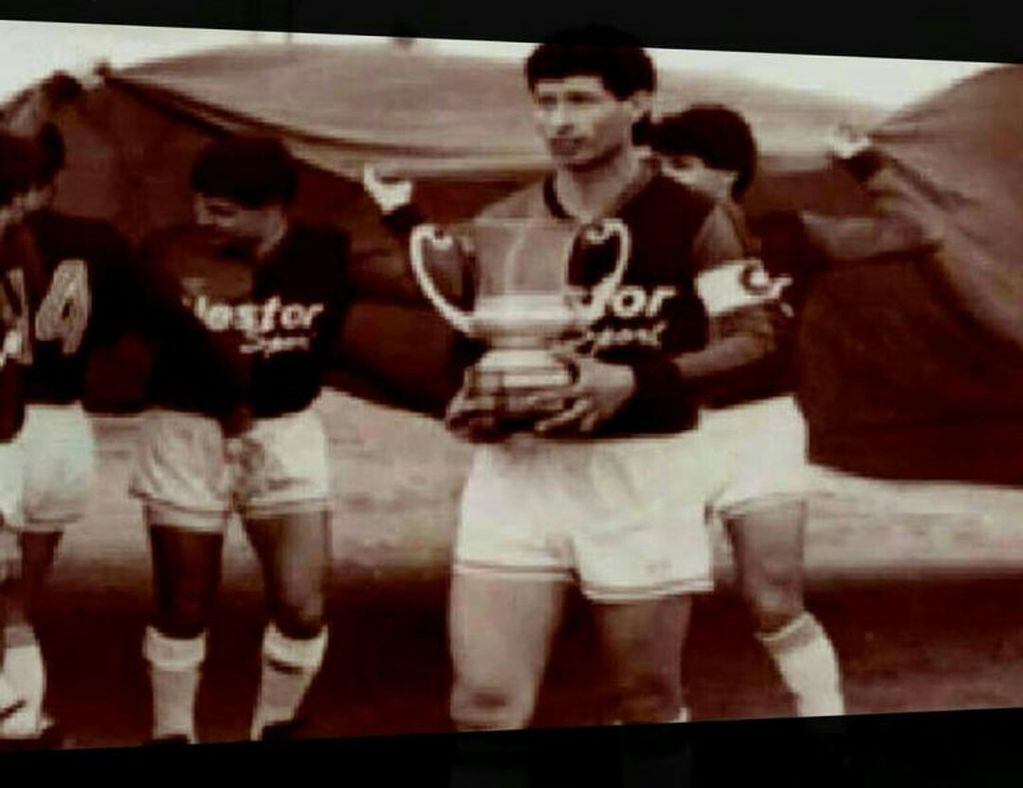 Luis Luna, el capitán del equipo campeón