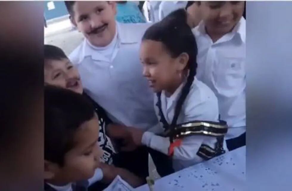 Viral del niño obligado a casarse