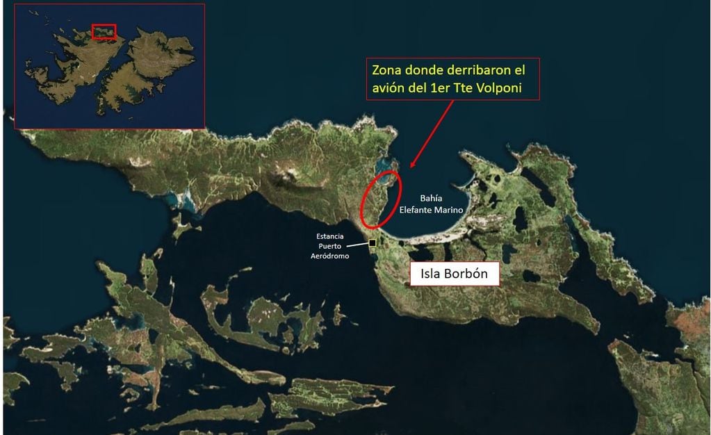 Isla Borbón, al norte de la Isla Gran Malvinas. Este lugar fue escenario de combates aéreos. Aún se pueden ver restos de los medios utilizados que permanecen como muestra de heroísmo. 
