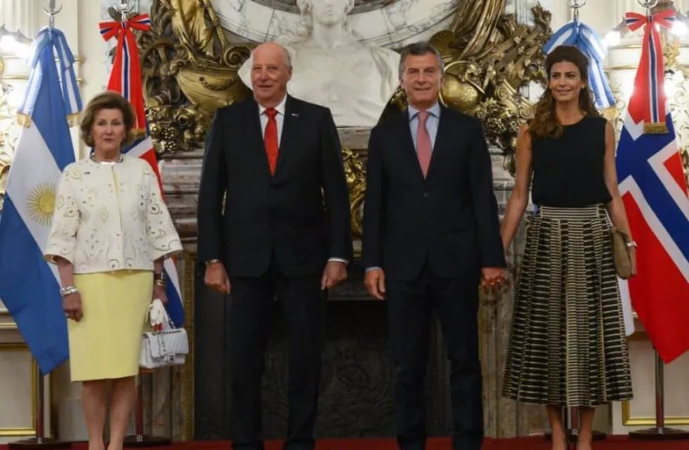 Macri recibió a los reyes de Noruega en la Casa Rosada.
