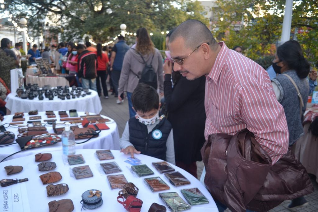 Artesanos y artistas de toda la provincia volverán a confluir en el "Mercado artesanal" que se abrirá en el mes de julio próximo en San Salvador de Jujuy.
