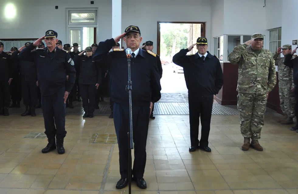 El comisario inspector Juan José Zagurak asumió como jefe de la Policía de Establecimientos Navales.