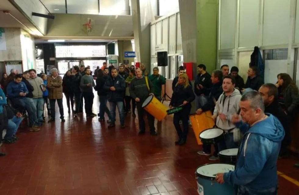 Asamblea del Suoem en el Palacio 6 de julio.