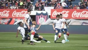 Belgrano enfrenta a San Lorenzo por la Copa de la Liga