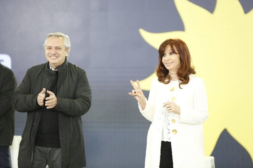 Candidatos del Frente de Todos en Escobar juntos a Alberto Fernandez , Cristina Fernandez de Kirchner Foto Presidencia