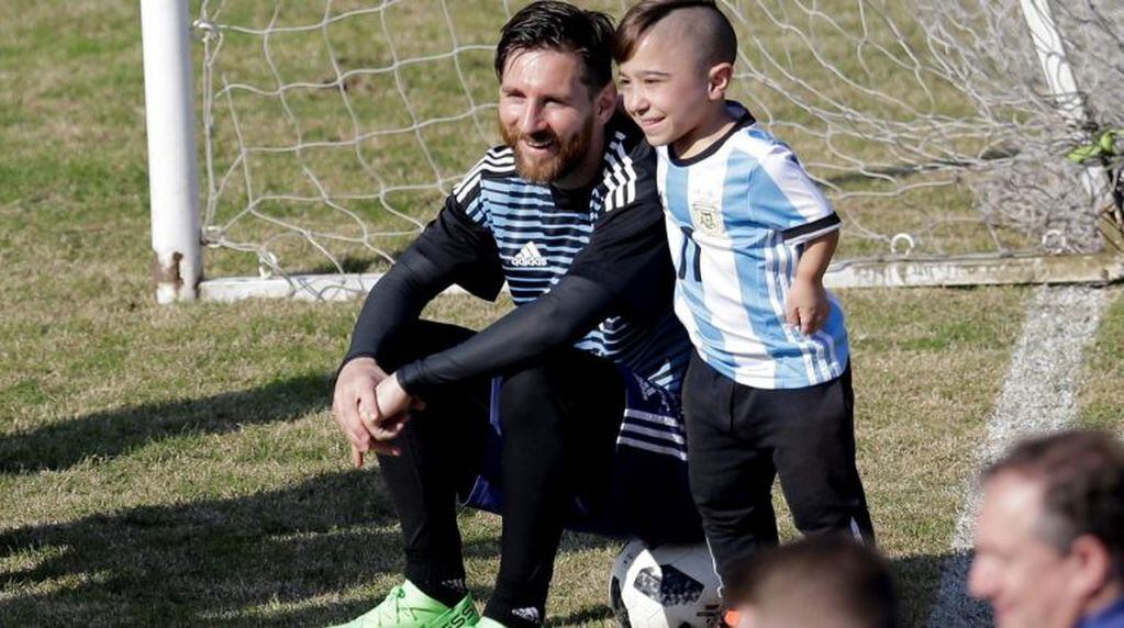 Diego y la foto soñada con Messi