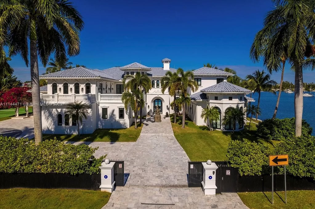 Así es la impactante casa de 15 millones de dólares del Kun Agüero en Miami