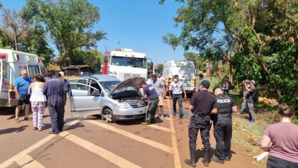 Accidente vial dejó lesionado a un turista en Garuhapé.