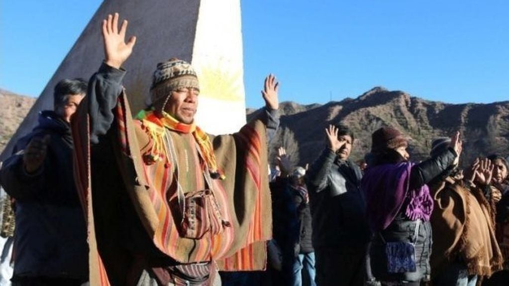 En cada solsticio de invierno los pueblos originarios celebran el Inti Raymi en Jujuy.