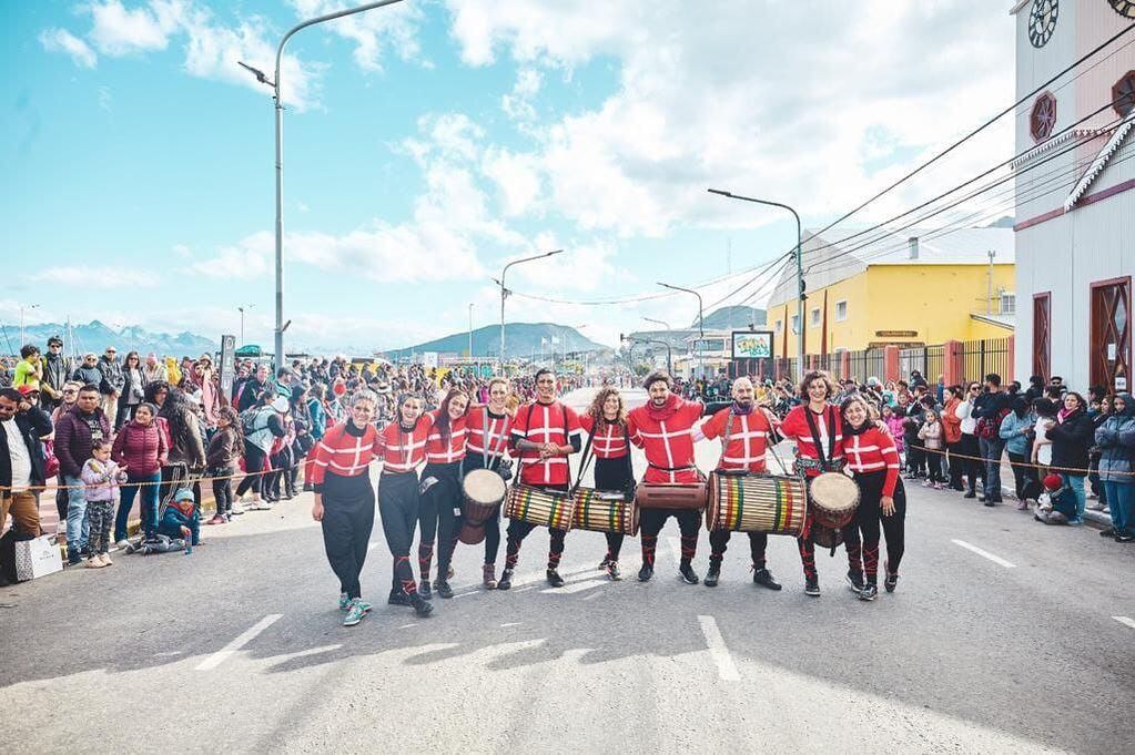 Más de 15 mil personas disfrutaron y celebraron los “Carnavales del Fin del Mundo 2023″
