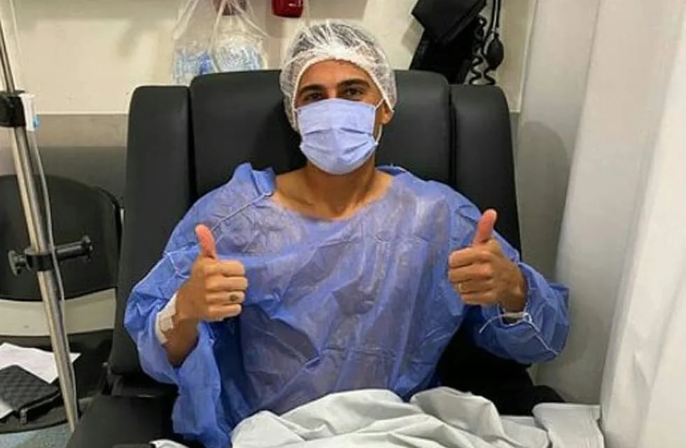 El brasileño fue operado con éxito en la rodilla izquierda (Foto del Instagram de Parede).