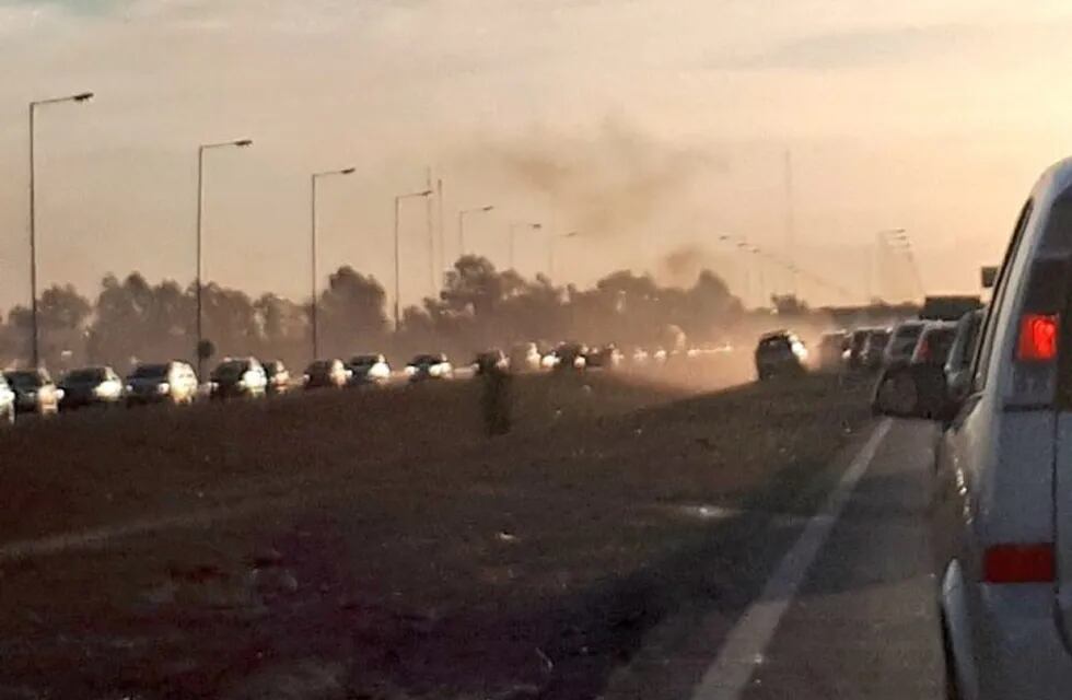 El corte se lleva a cabo en la avenida Circunvalación, a la altura del puente Rancagua.