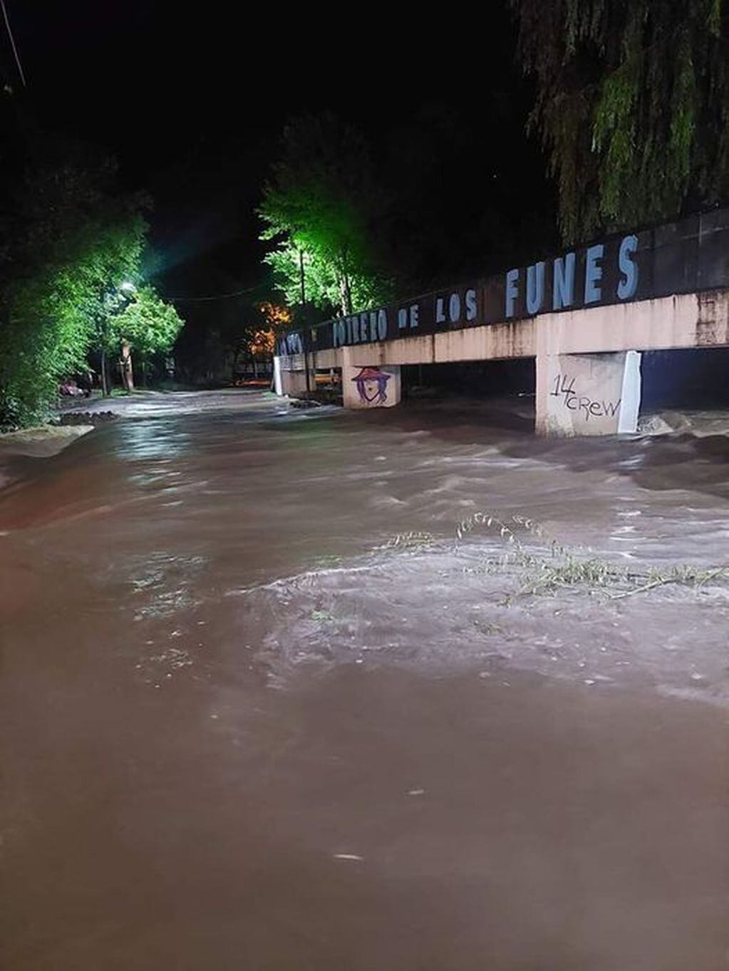 Crecida del Río en Potrero de los Funes, San Luis, tras las lluvias.