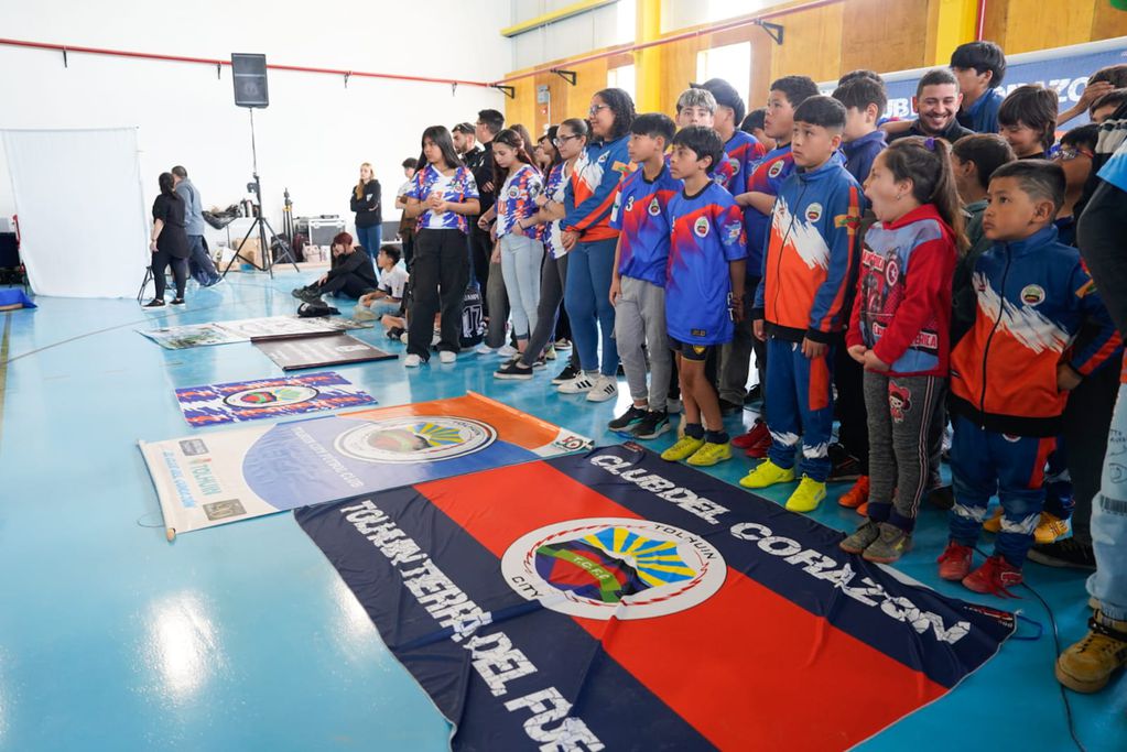 Inauguración de la Casa del Deporte en Tolhuin