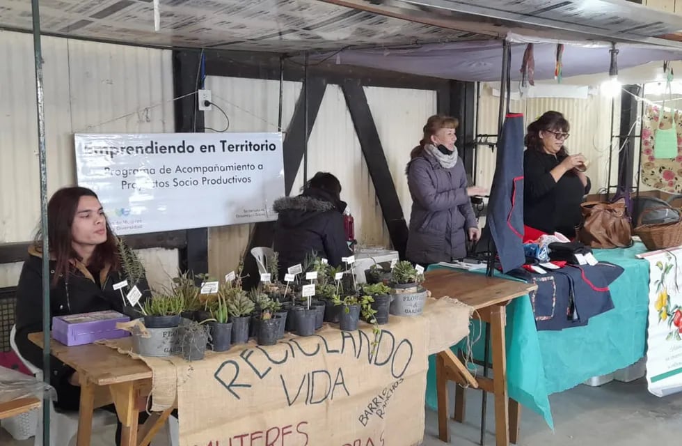 El Programa Emprendiendo en Territorio estuvo presente en una Feria de Mercado Bonaerense