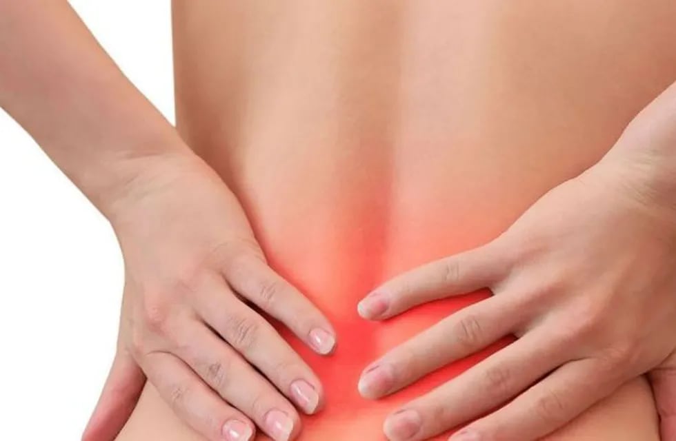 El dolor de espalda crónico puede ser producto de una enfermedad.