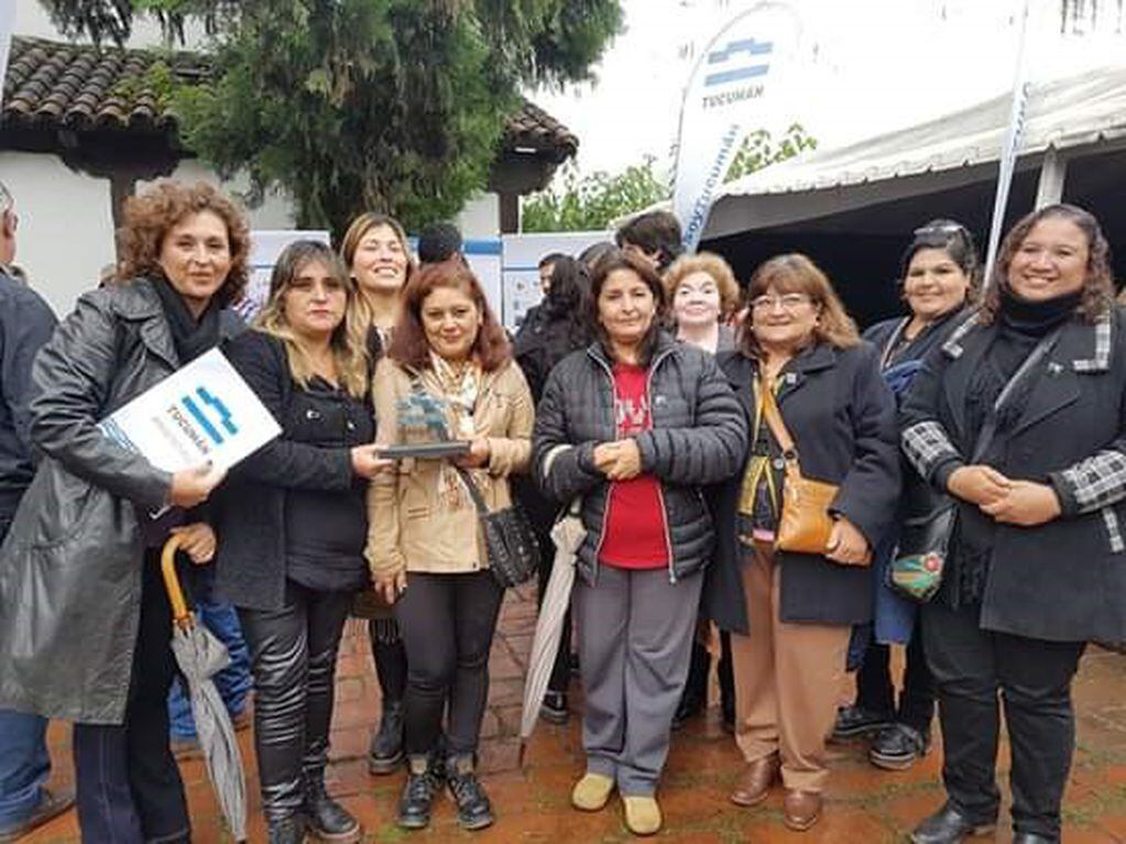 Mujeres emprendedoras en El Cadillal.