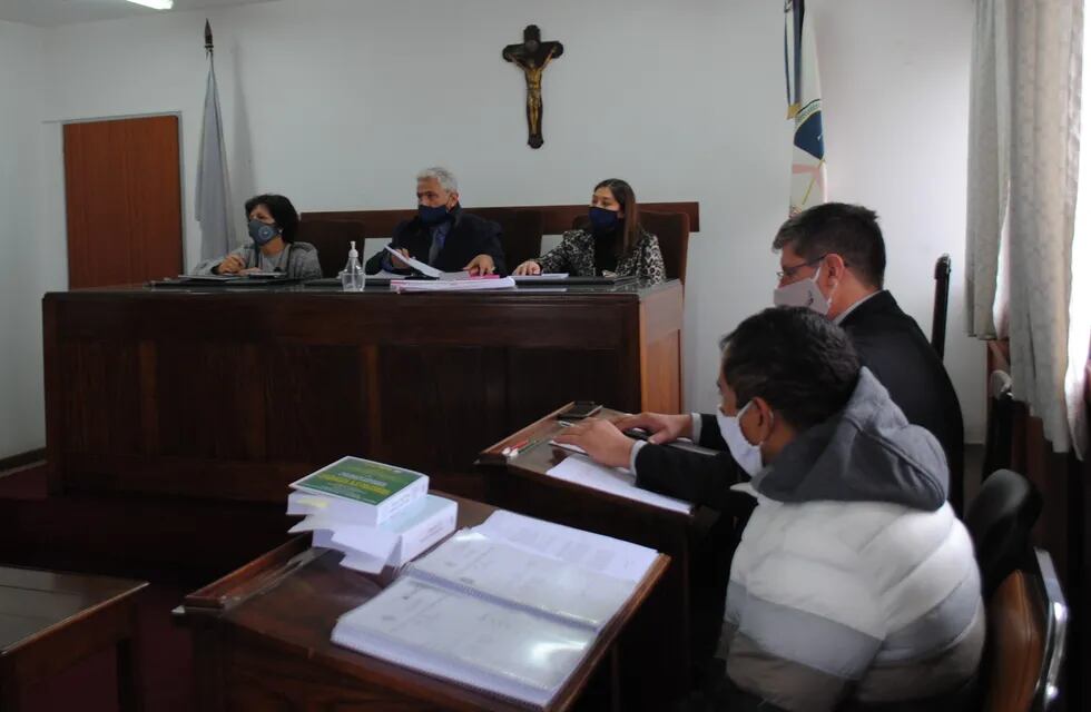 El Tribunal en lo Criminal Nº 1 de Jujuy condenó a Diego Eduardo Véliz (derecha) a la pena de prisión perpetua.